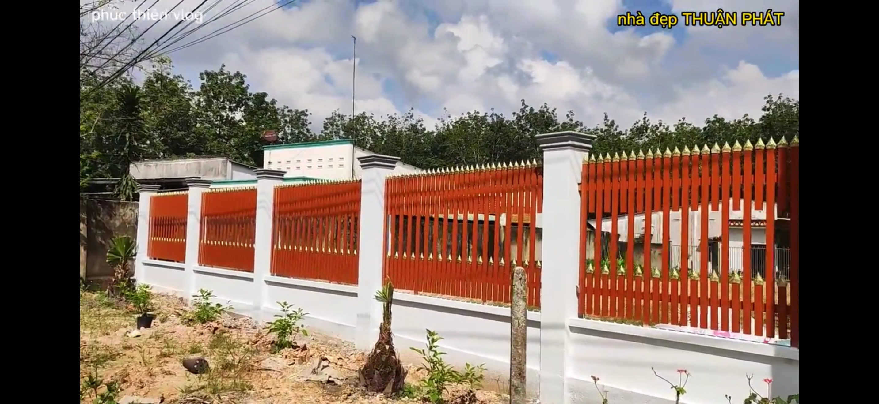 cửa cổng mỹ nghệ